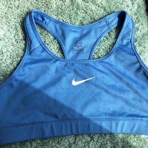 Nike Sports Bra 💙💜
